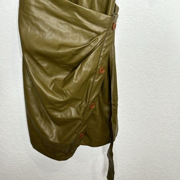NWT The Frankie Shop Zoeyy Faux Leather Wrap Green XS - Picture 6 of 15
